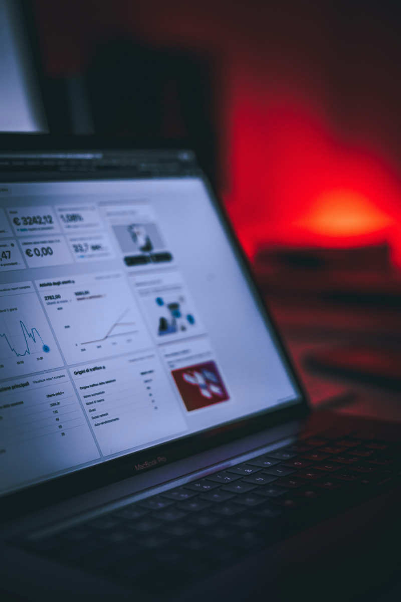 Tableau de bord SEO — audit de performance et Core Web Vitals